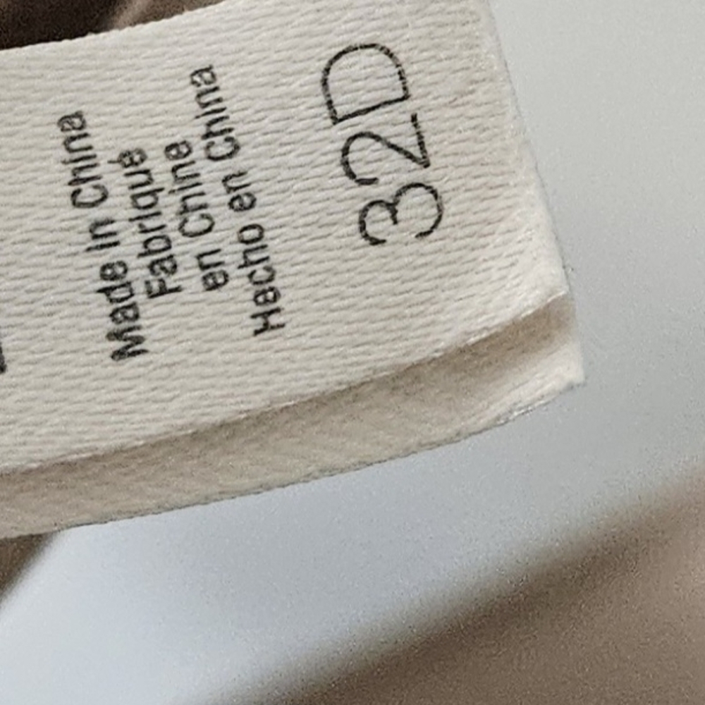 On Gossamer Nude T-Shirt Bra in Light Beige - Picture 4 of 4